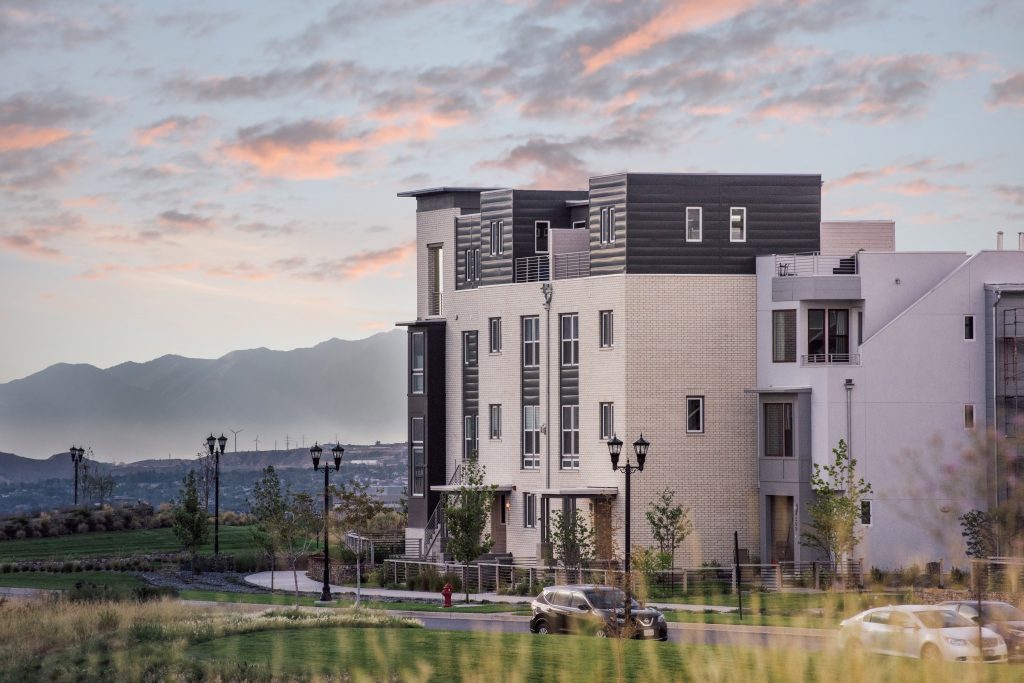 Daybreak Townhomes Overlooking Oquirrh Lake Now Available Daybreak